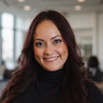 Nelly Lara Cruz — professional business portrait, Senior Financial Associate